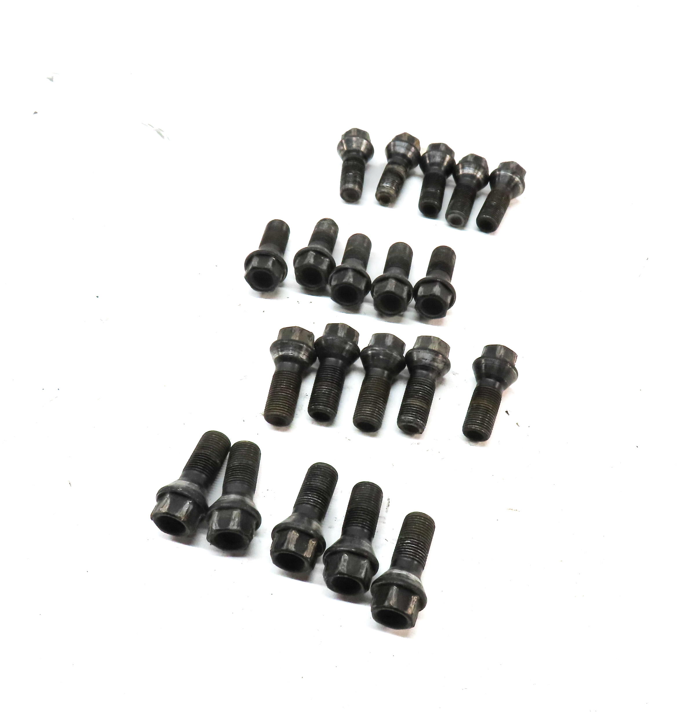2014 BMW 535Xi (F10) FRONT REAR LEFT RIGHT WHEEL RIM LUG NUT BOLT SET/20 — exact item pictured